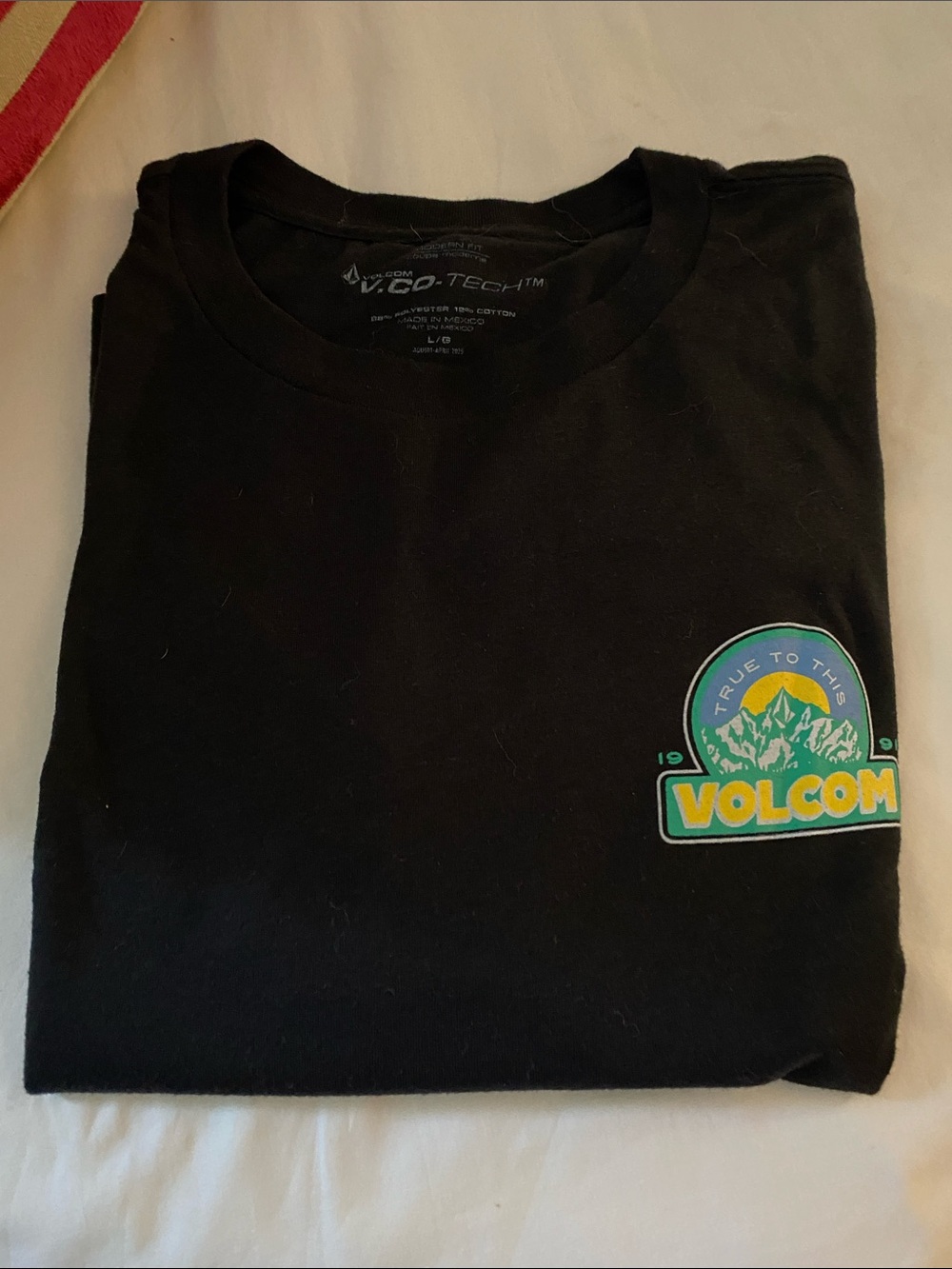 Volcom Black Tee with Yellow & Green Logo Size Large!